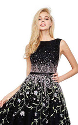 Angela and Alison 71125