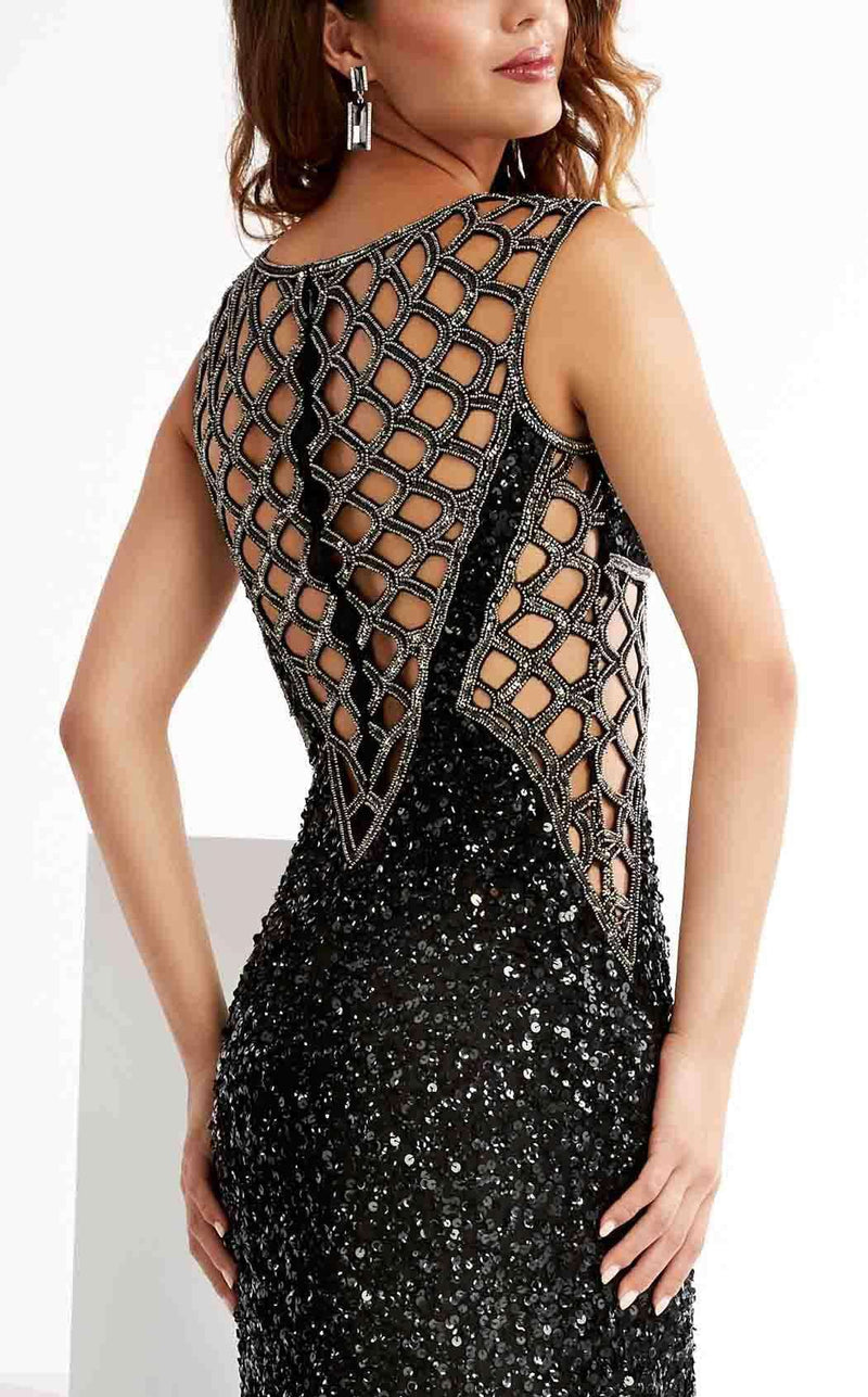 Lush 1333 Black