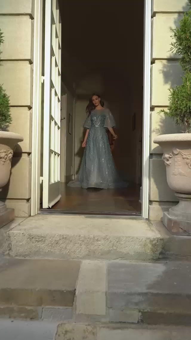 Cinderella Divine B719 Video