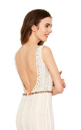 Angela and Alison 771142