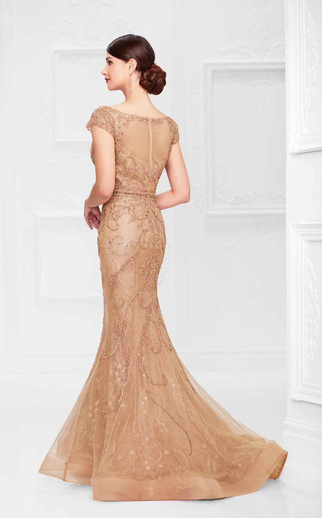 Ivonne D 117D66 Apricot