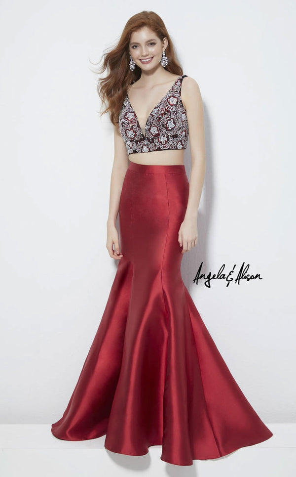 Angela and Alison 81005 Crimson