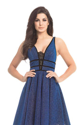 Johnathan Kayne 8223 Royal