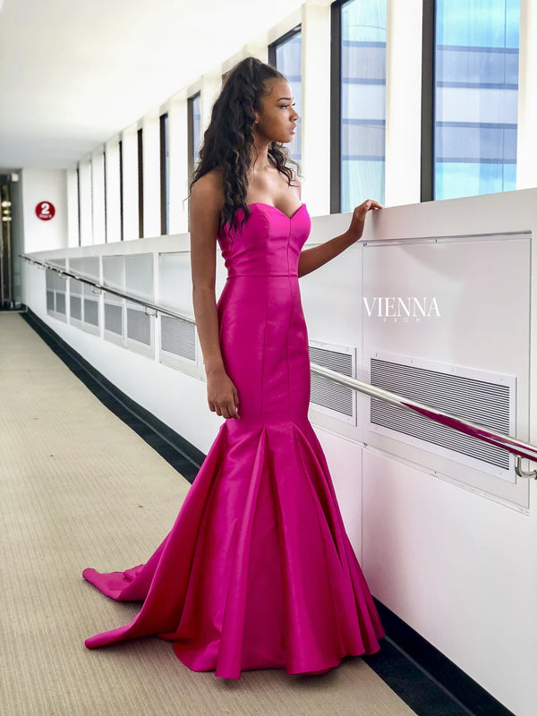 Vienna Prom V8252 Fuchsia