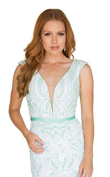 Vienna Prom V8810 Mint
