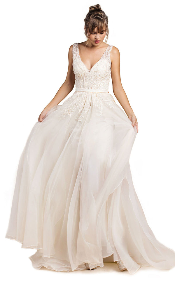 Andrea and Leo A0410 Ivory