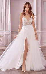 Andrea and Leo A0672W White