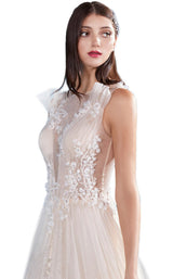 Andrea and Leo A0731 Off White/Nude