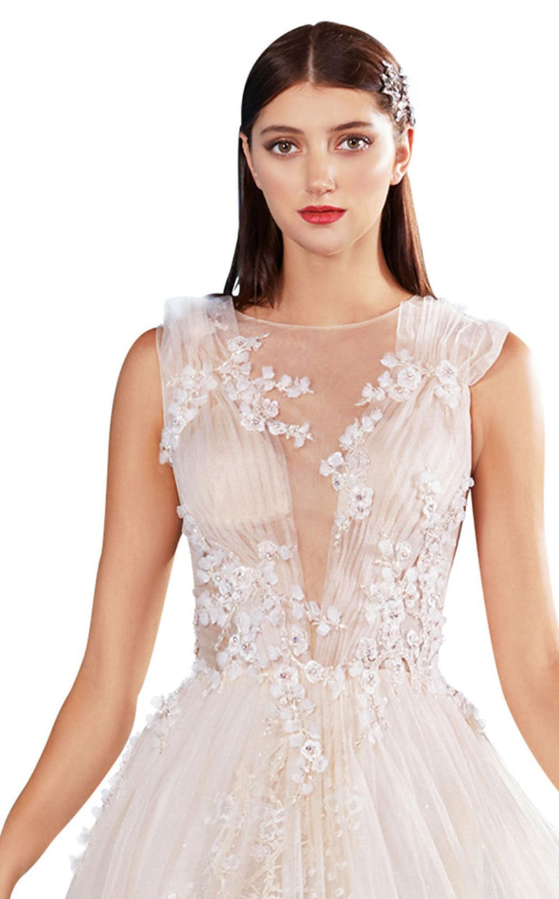 Andrea and Leo A0731 Off White/Nude