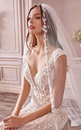 Andrea and Leo A1020 Off White