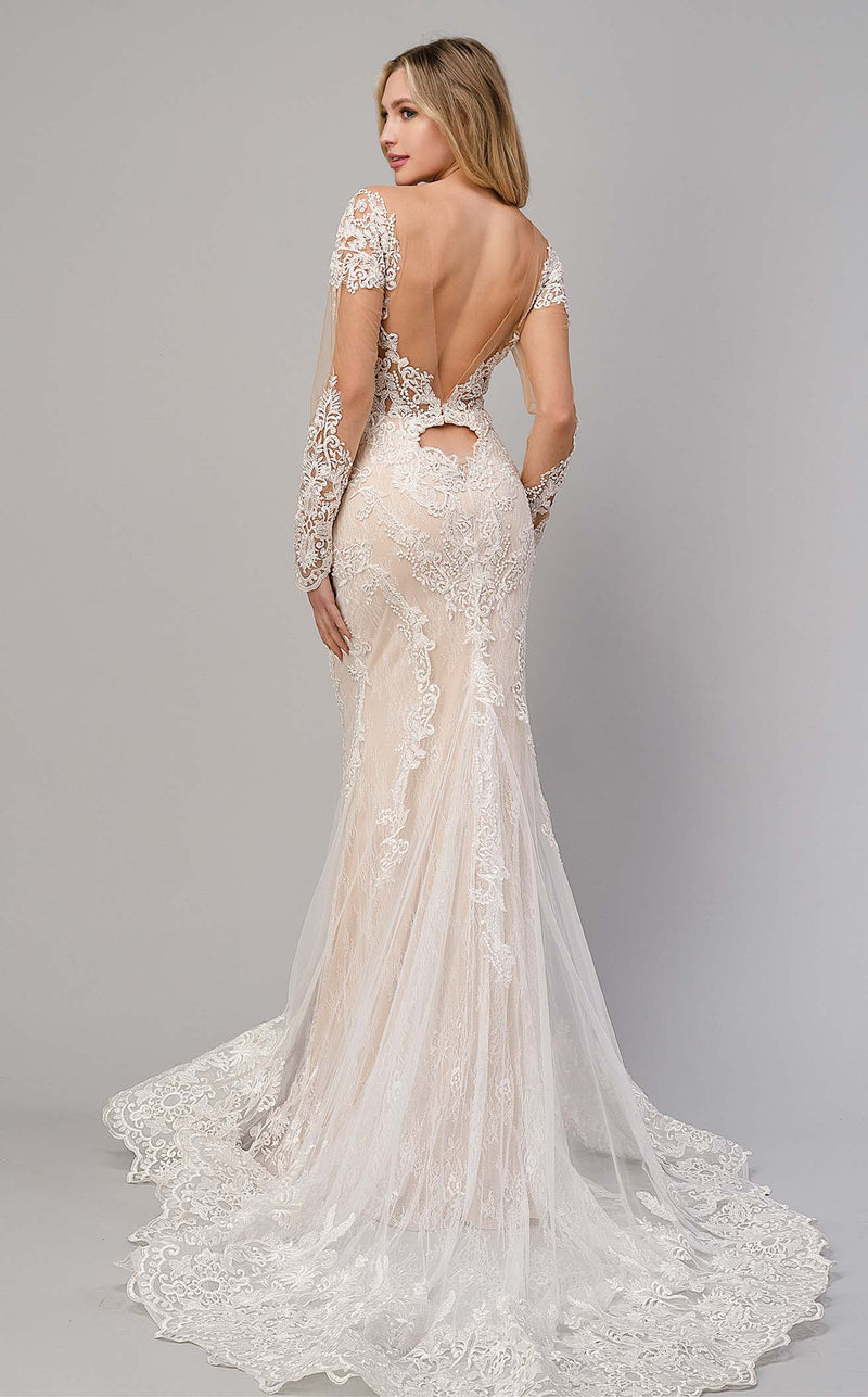 Andrea and Leo A1022 Off White