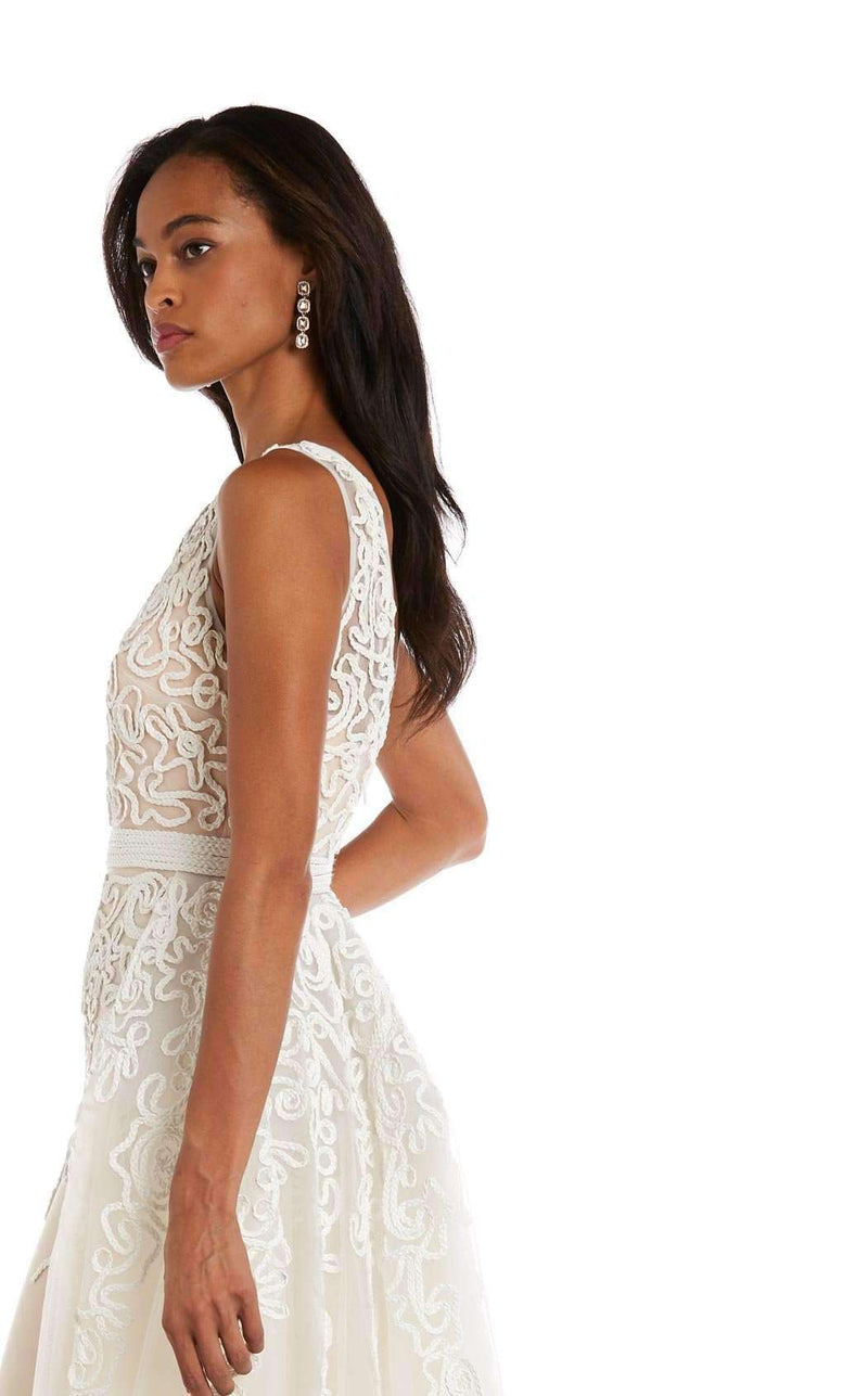 Andrea and Leo A5246 White