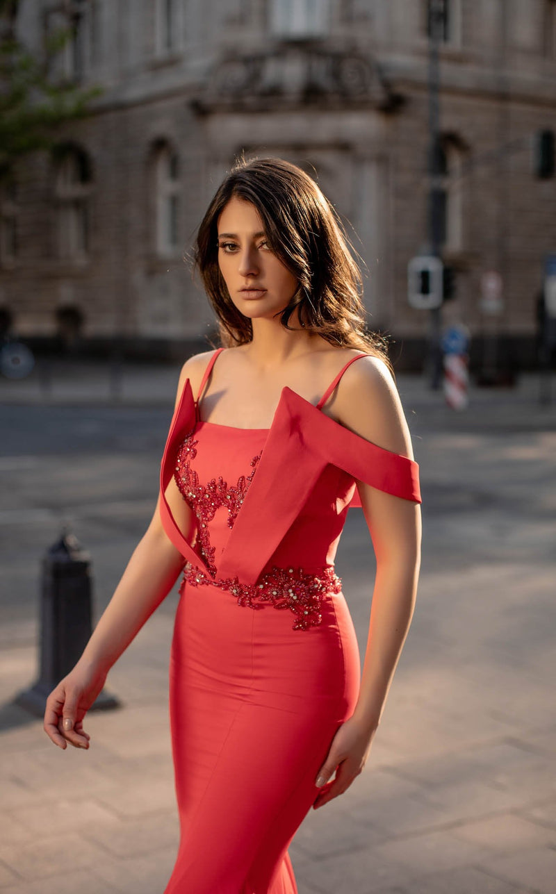 Chic and Holland AN3155 Coral