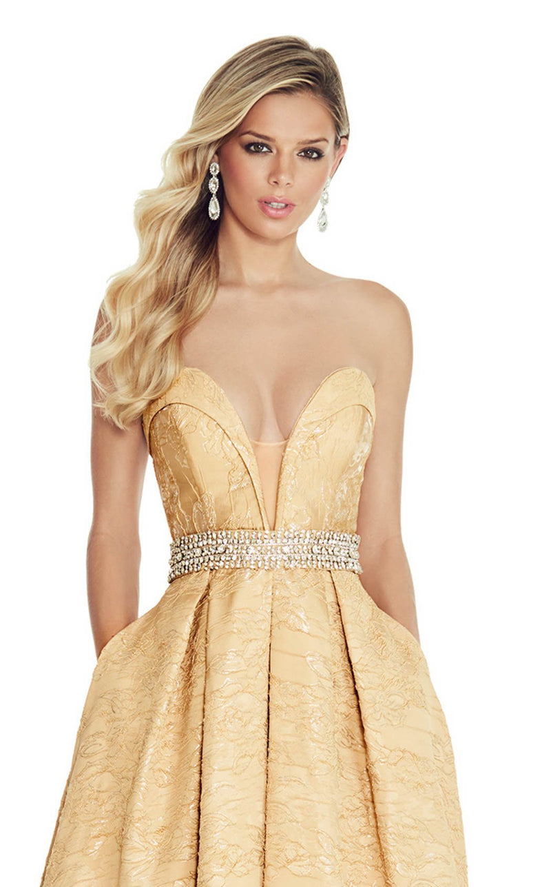 Ashley Lauren 1269 Champagne