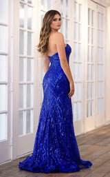 Ava Presley 39225 Royal
