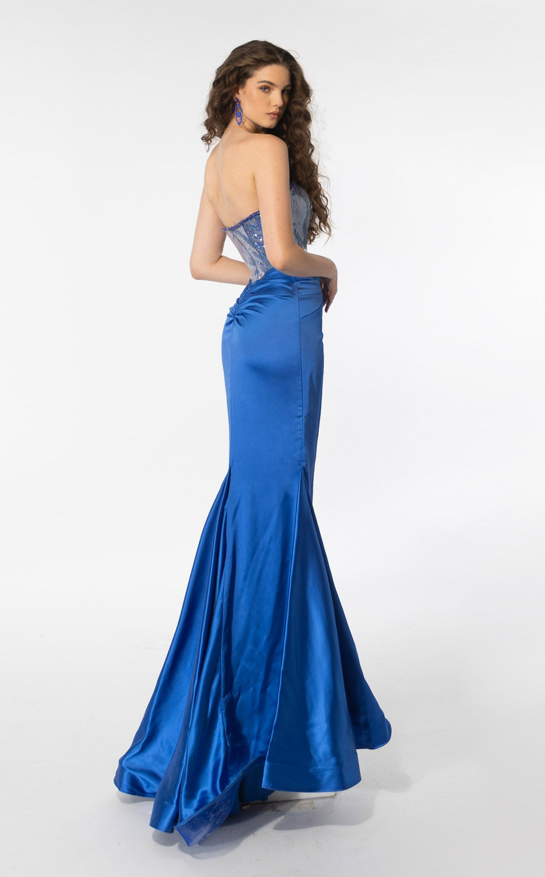 Ava Presley 39282 Royal