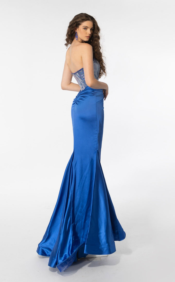 Ava Presley 39282 Royal