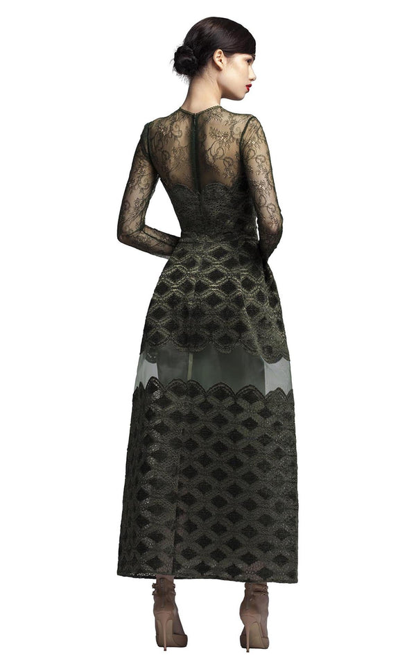 Beside Couture BC1368