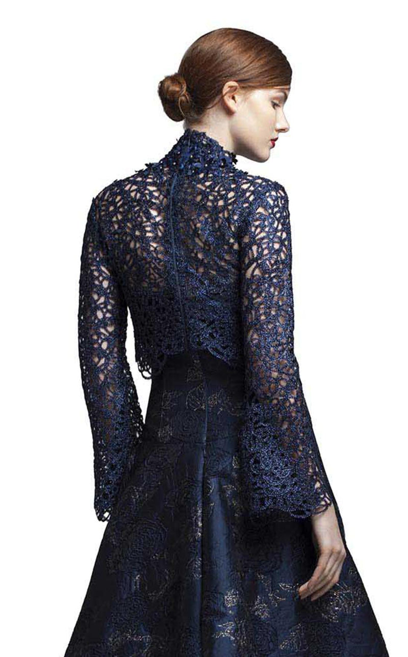 Beside Couture BC1379