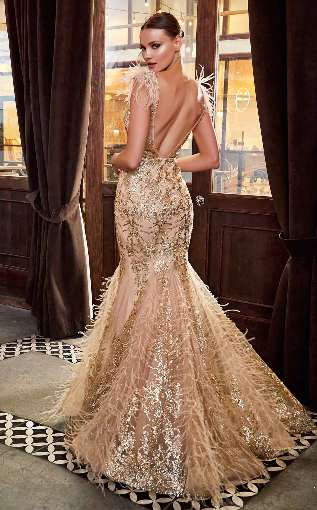 Cinderella Divine C57 Gold