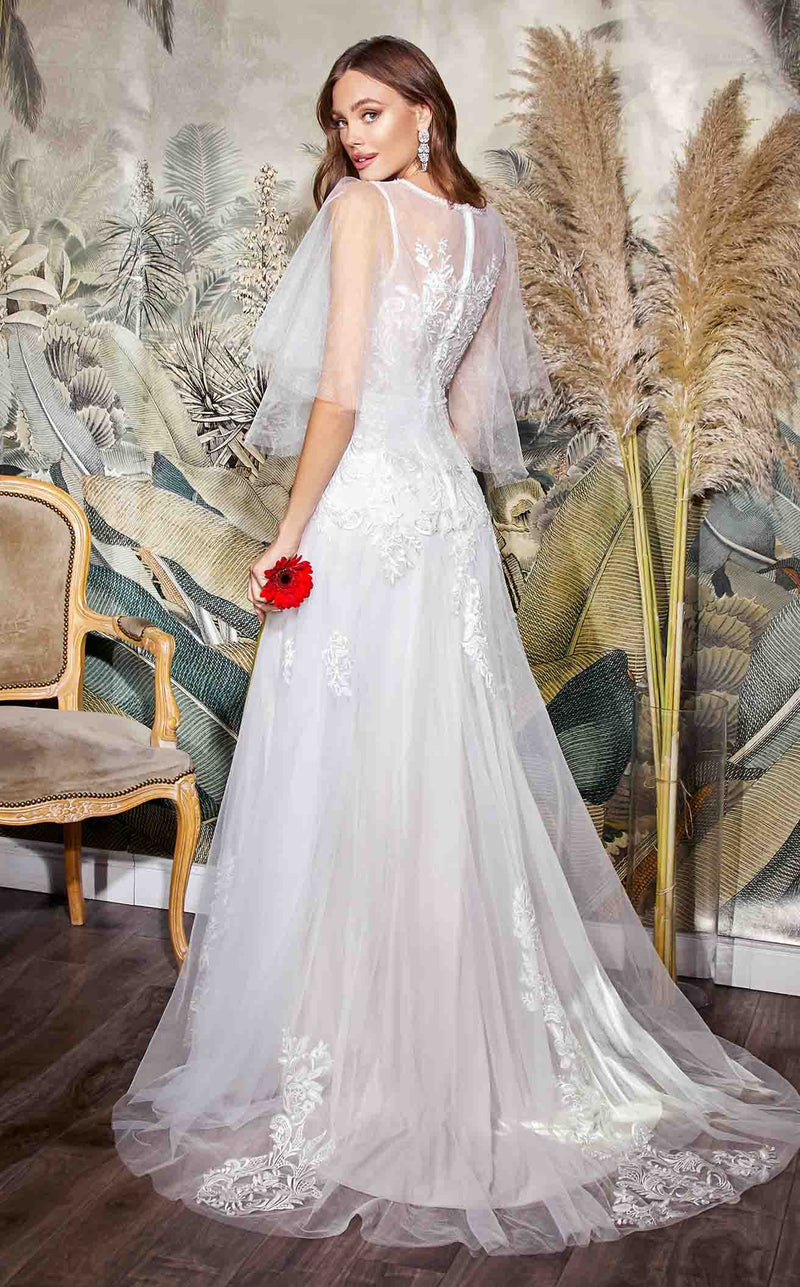 Cinderella Divine CB070 Off White