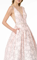 Elizabeth K GL2897 Blush