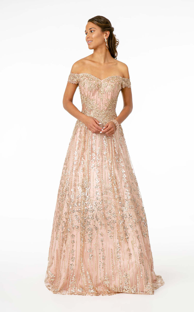 Long elizabeth k prom dress with lace bodice 2025
