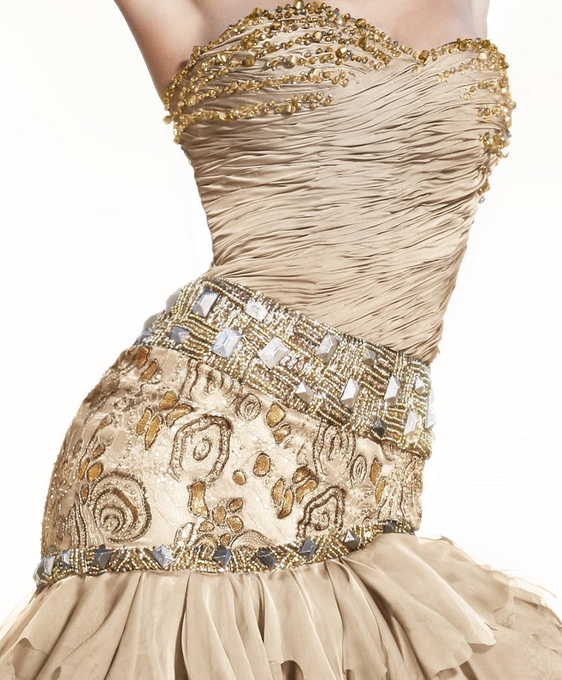 MNM Couture JD011