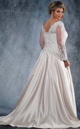 Sydneys Closet MB2014 Ivory/Champagne