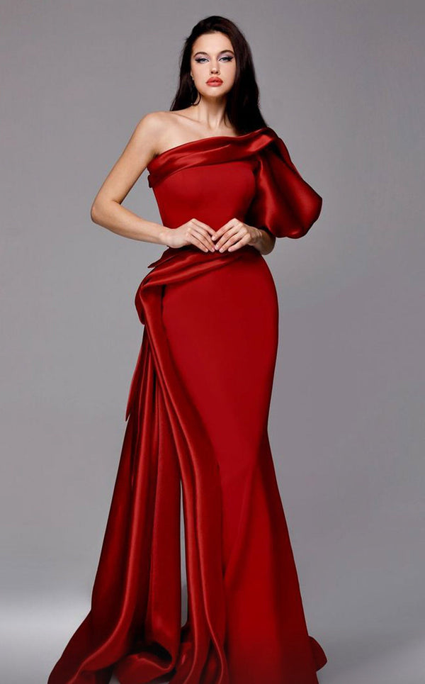 MNM Couture 2722 Red