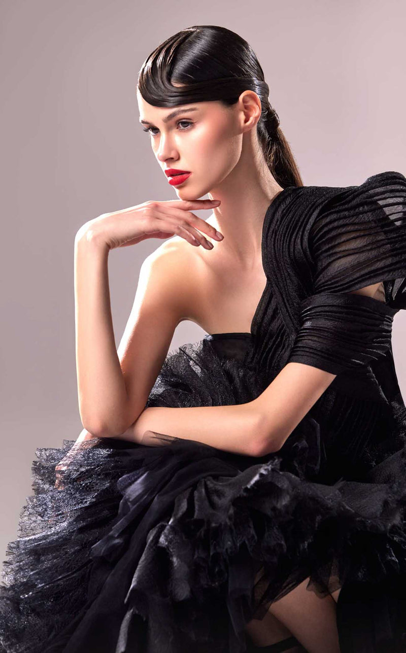 MNM Couture G1600 Black