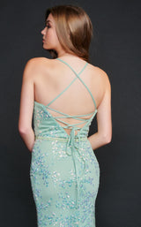 Nina Canacci 1519 Mint