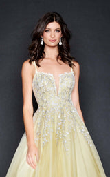 Nina Canacci 3187 Light Yellow