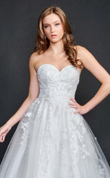 Nina Canacci 9137 Ivory