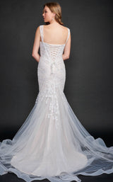 Nina Canacci 9141 Ivory/Silver