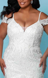 Sydneys Closet SC5268 Ivory