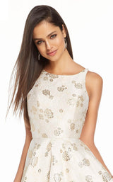 Alyce 3899 Gold