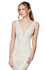 Angela and Alison 20045 Ivory-Light-Nude