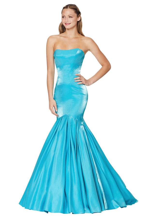 Angela and Alison 20051 Aqua