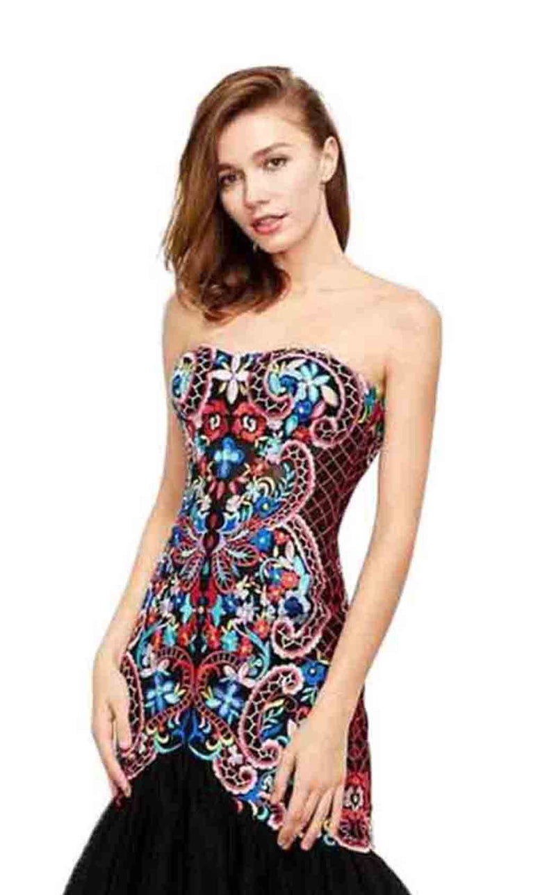 Angela and Alison 71033