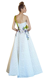 Beside Couture CP4882