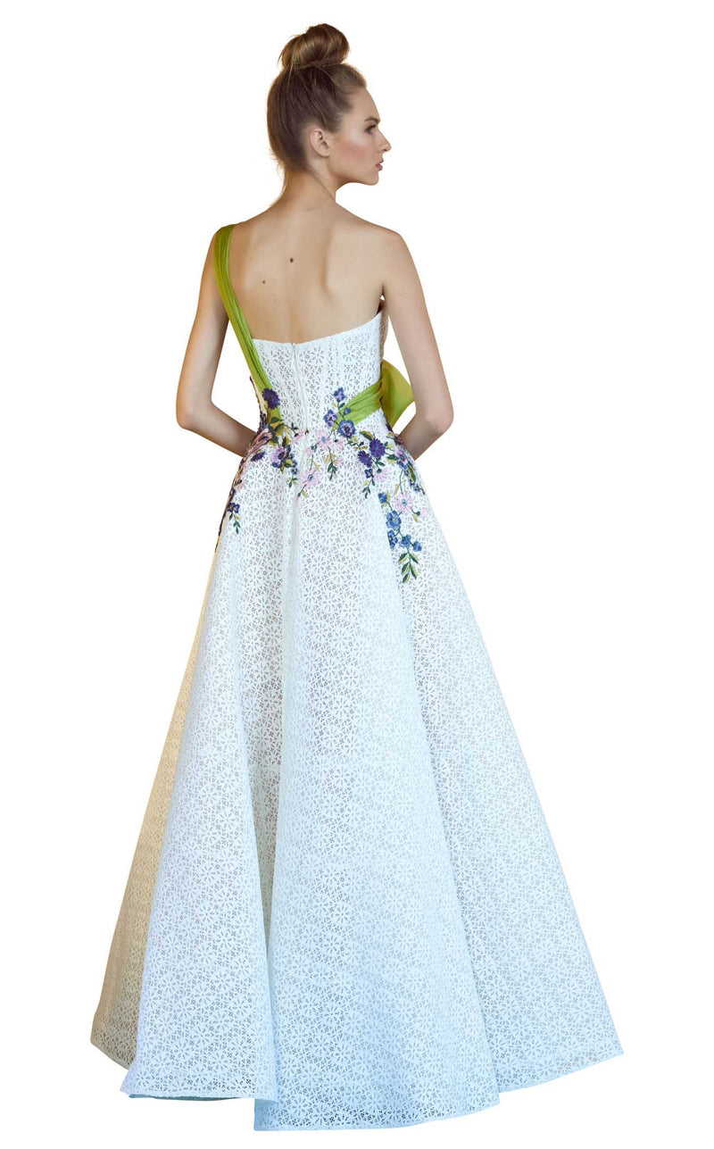 Beside Couture CP4882