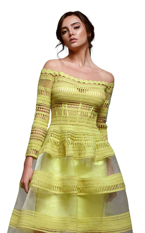 Beside Couture BC1358