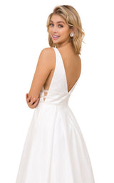 Nox Anabel M130 White
