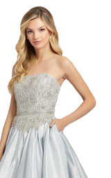 Mac Duggal 66700D Platinum