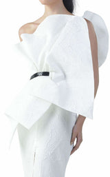 MNM Couture G0715